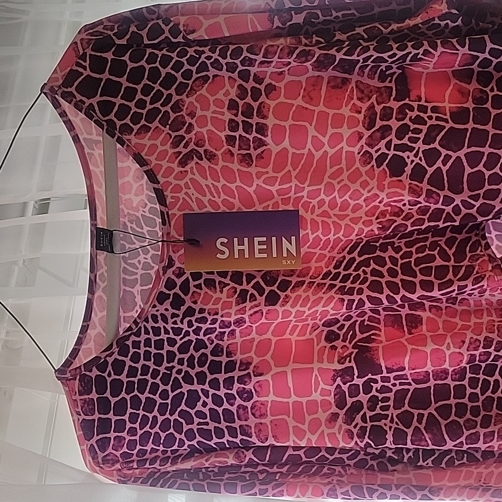 Shein 4x pink, purple and white stretchy body con dress. Brand new with tag.